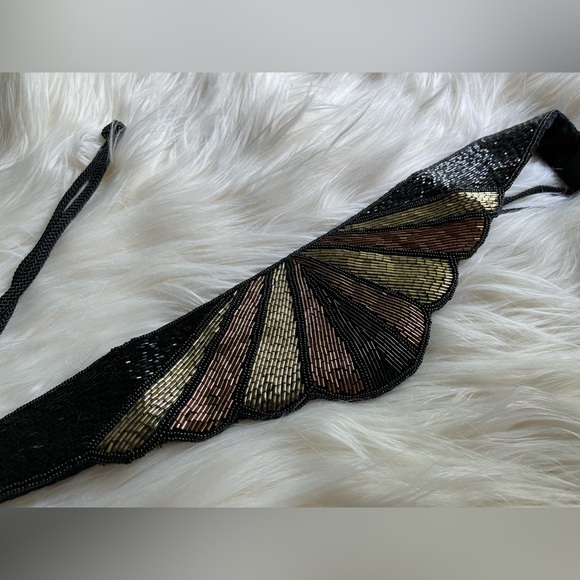 Carol M. Studio Vintage Ombre Scalloped Beaded Shell Clutch with Matching Belt - Picture 11 of 14